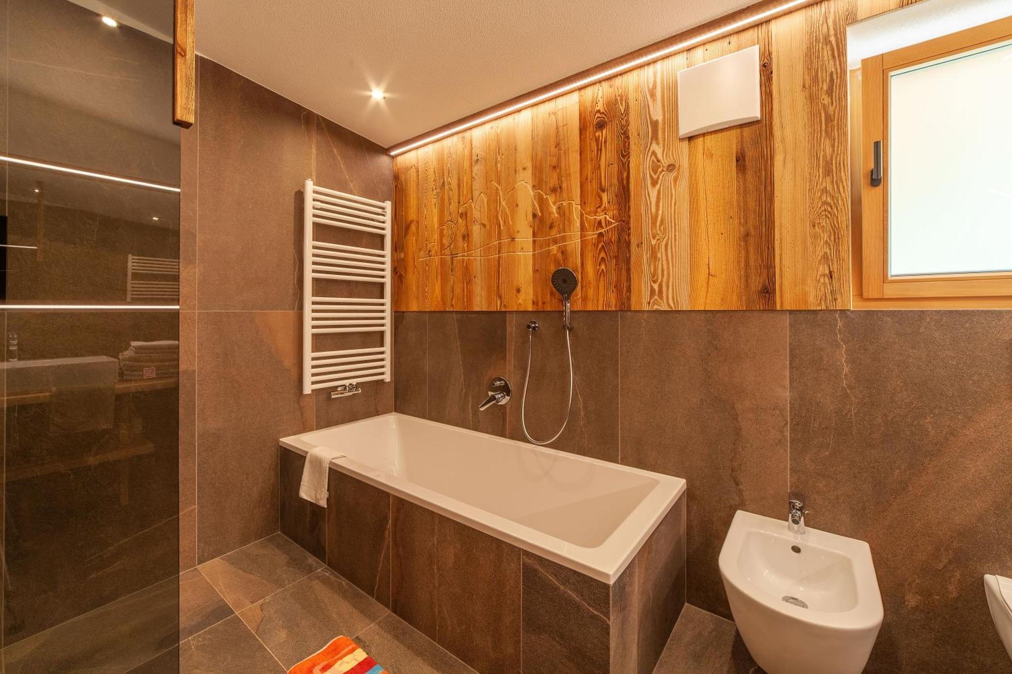 Huberhof Apartment วิลลานโดร ภายนอก รูปภาพ